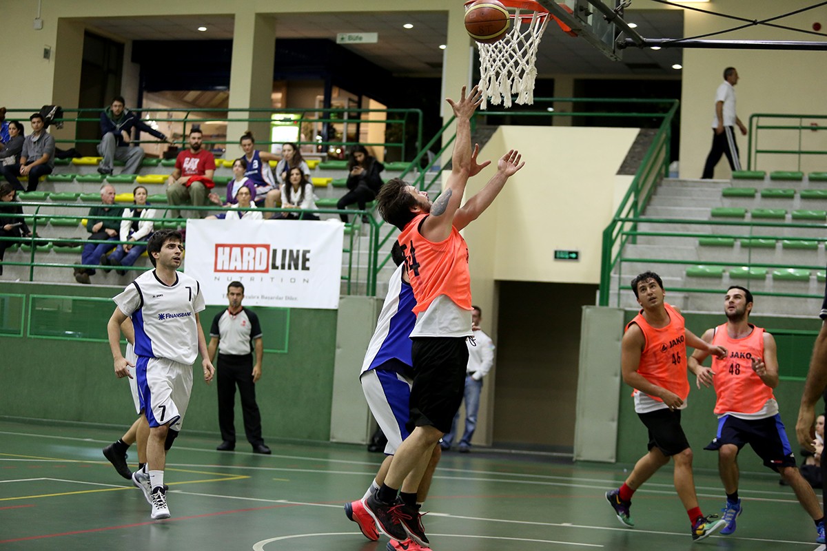 Decathlon Final’de Coştu