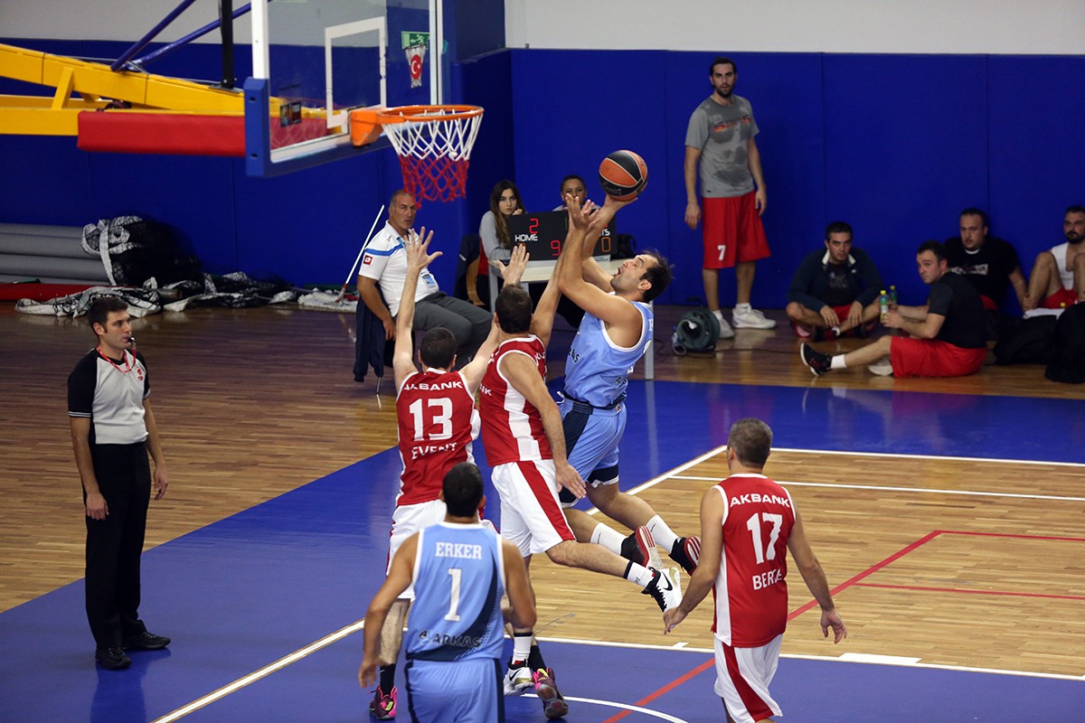 Basketbol Liginde Kontenjanlar Hızla Doluyor