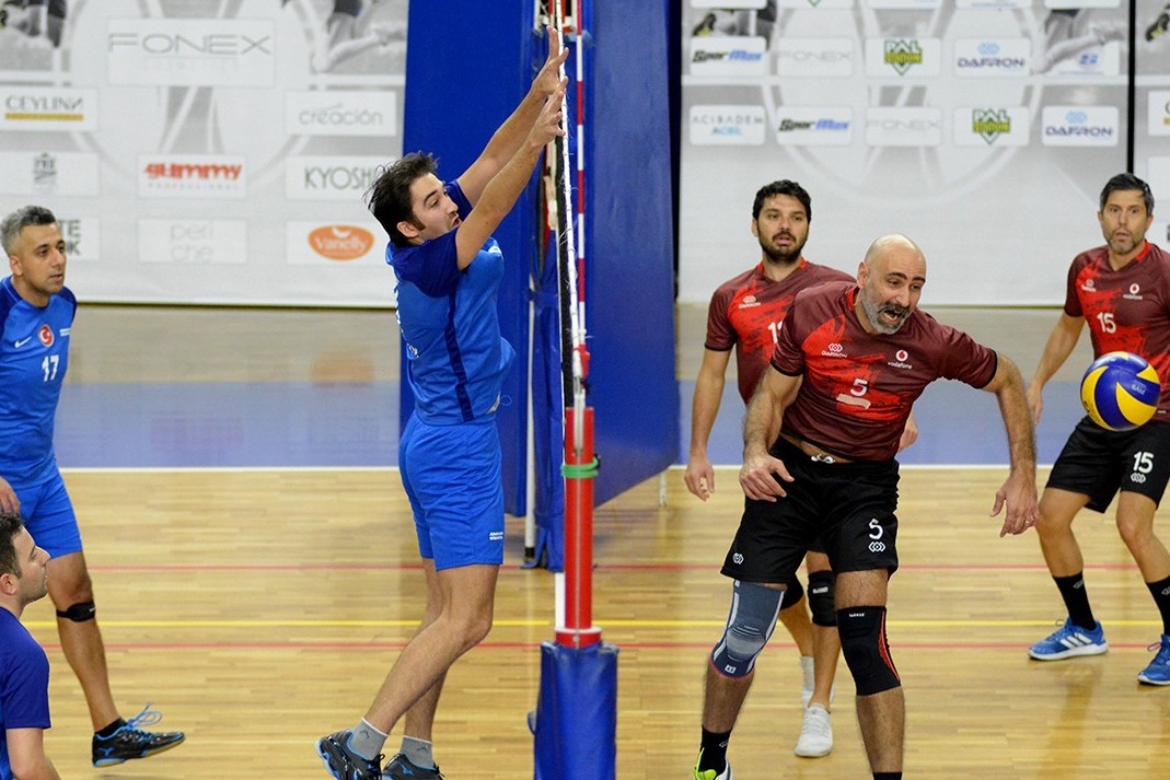 Vodafone 1-3 Anadolu Sigorta