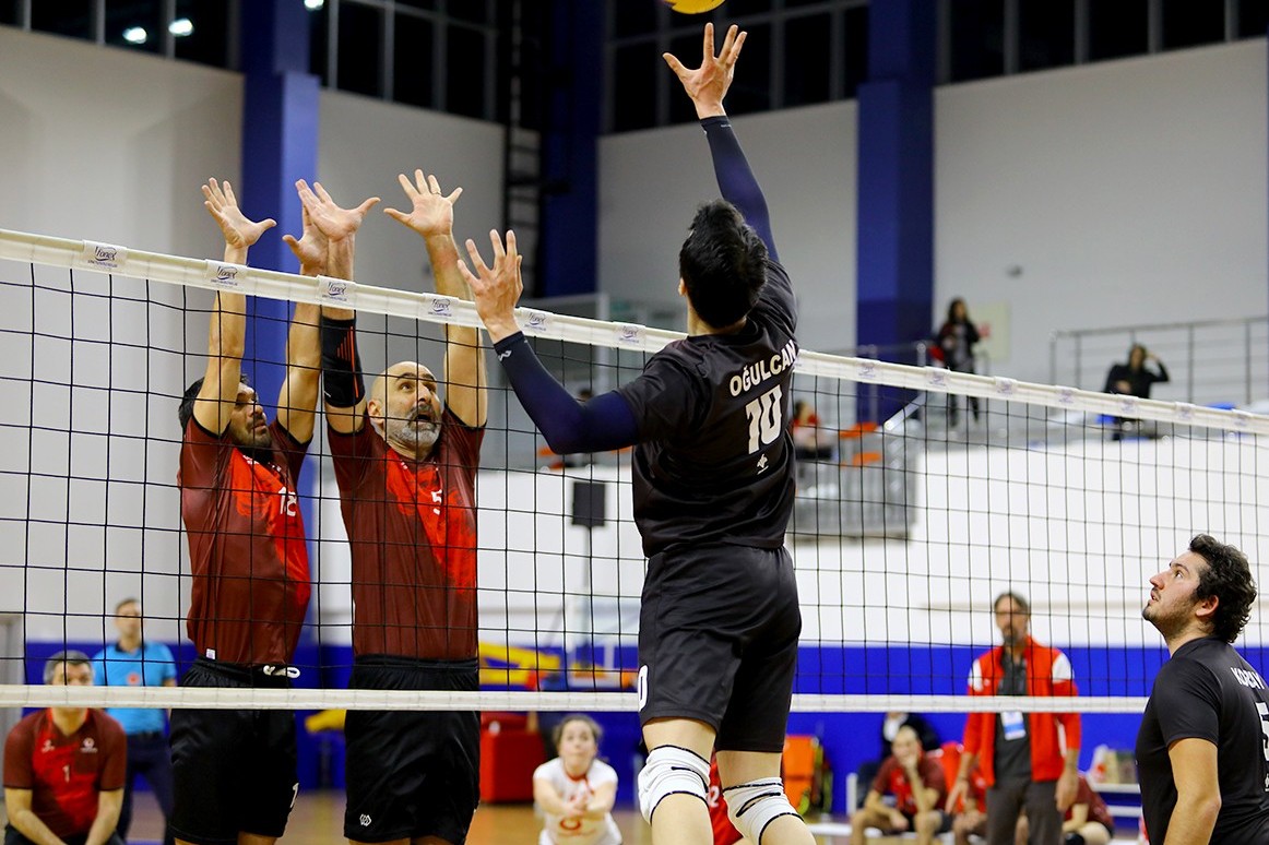 Deloitte 1:3 Vodafone