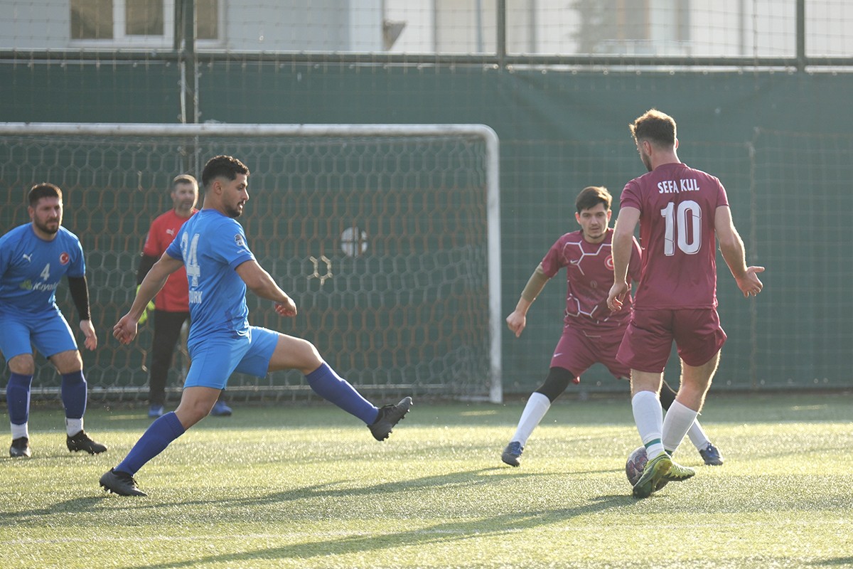 Kayalar Kimya 3 Puanı 7 Gol ile Aldı