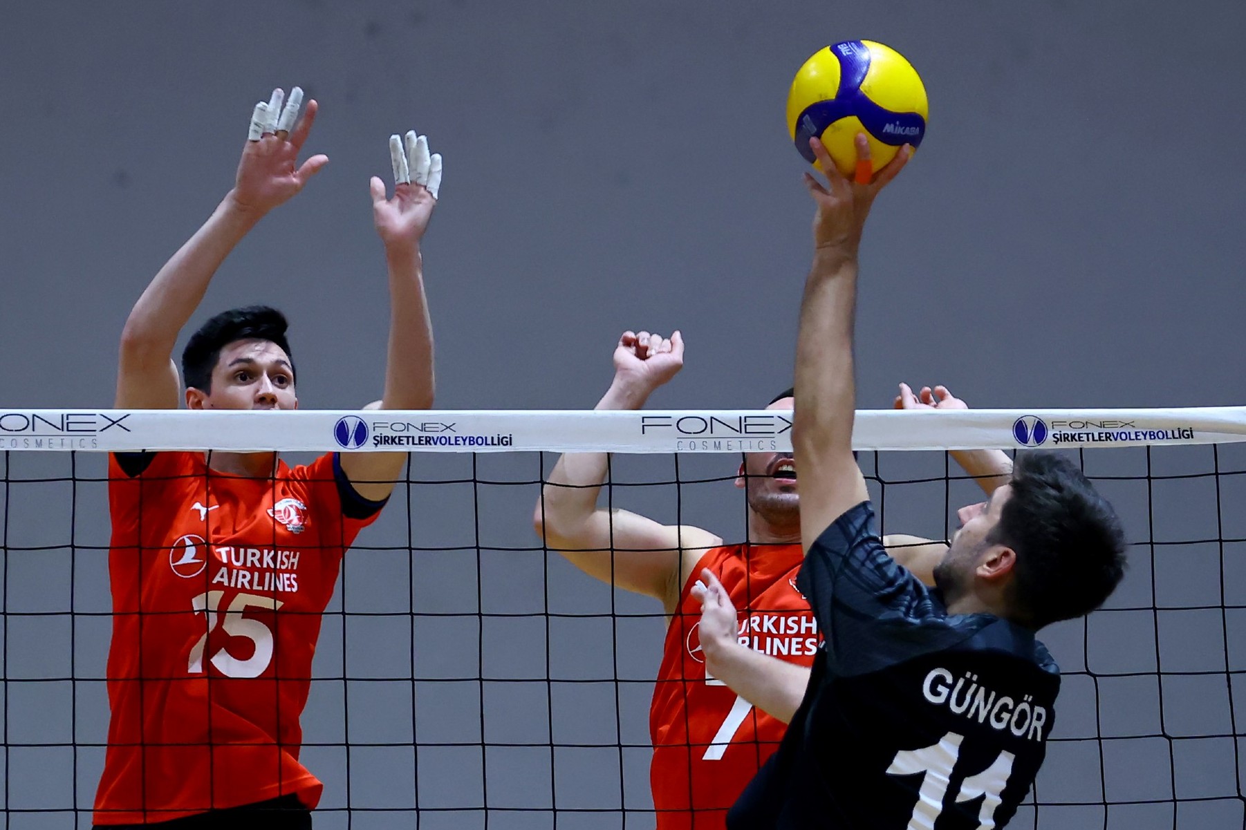 Türk Hava Yolları 3-1 Milli Reasürans