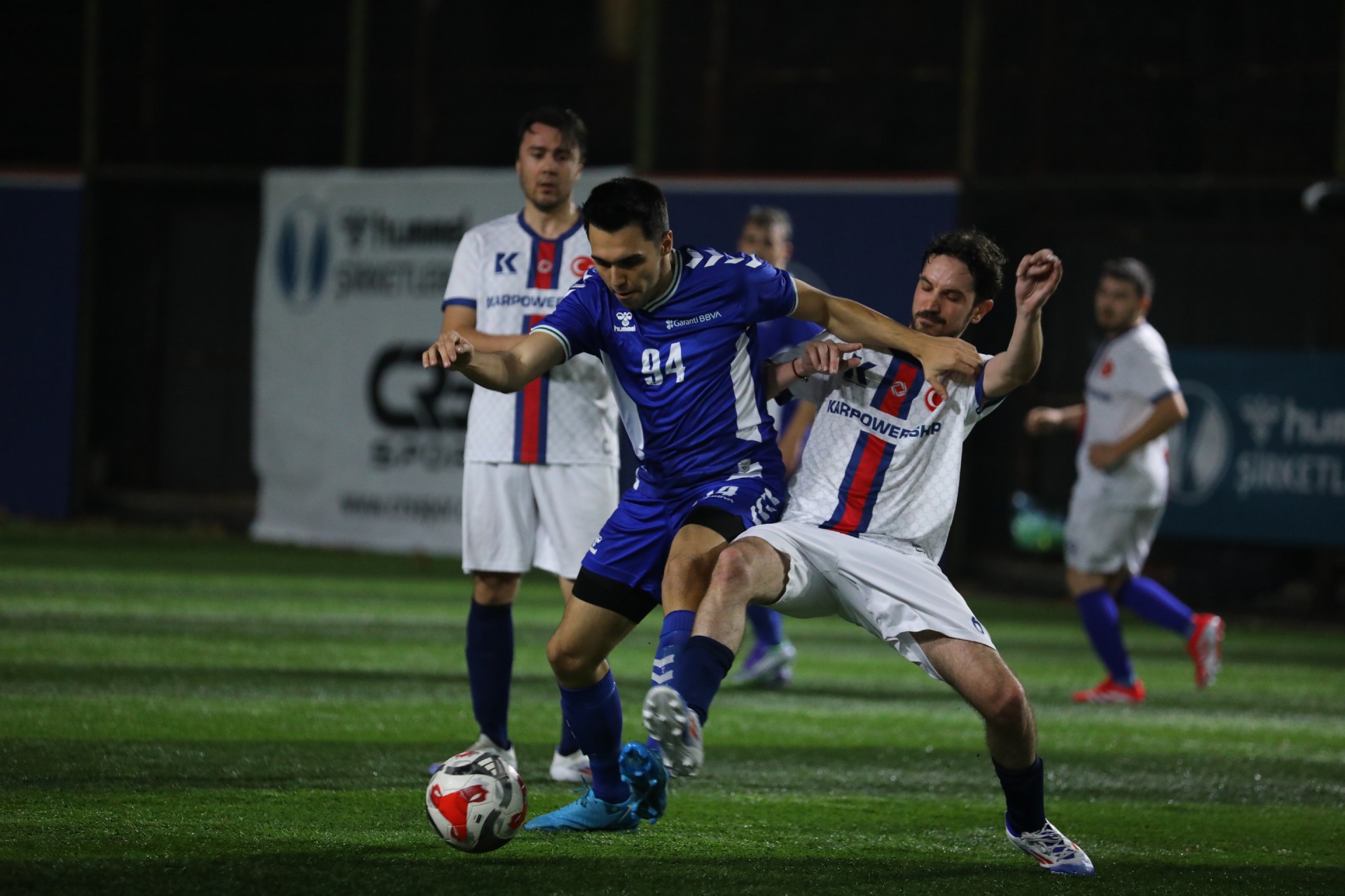 Garanti BBVA 5-1 Karadeniz Holding