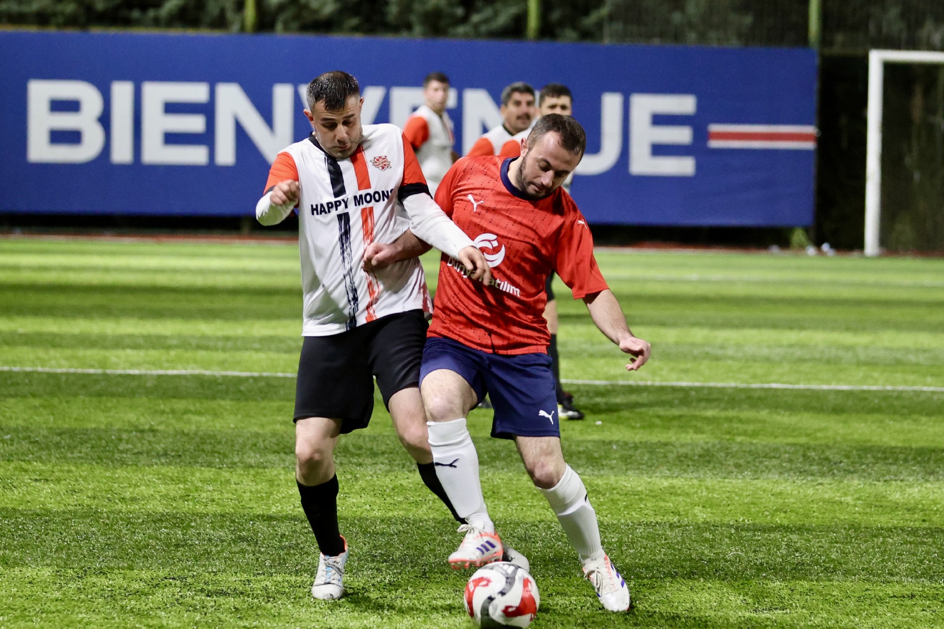 Happy Moons 1-6 Dünya Katılım