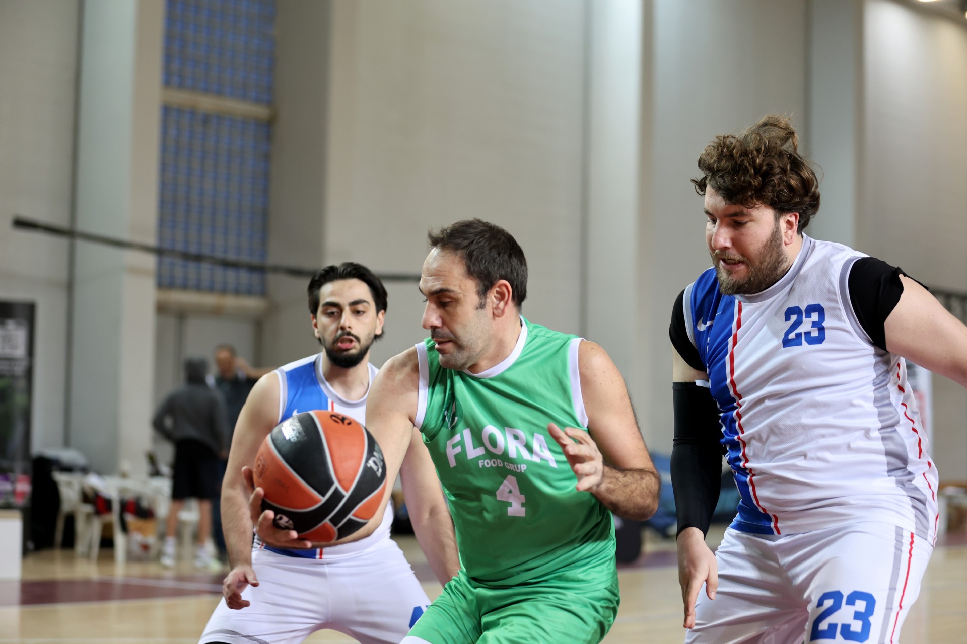 Flora Food Group Çeyrek Finalde de Rakip Tanımadı