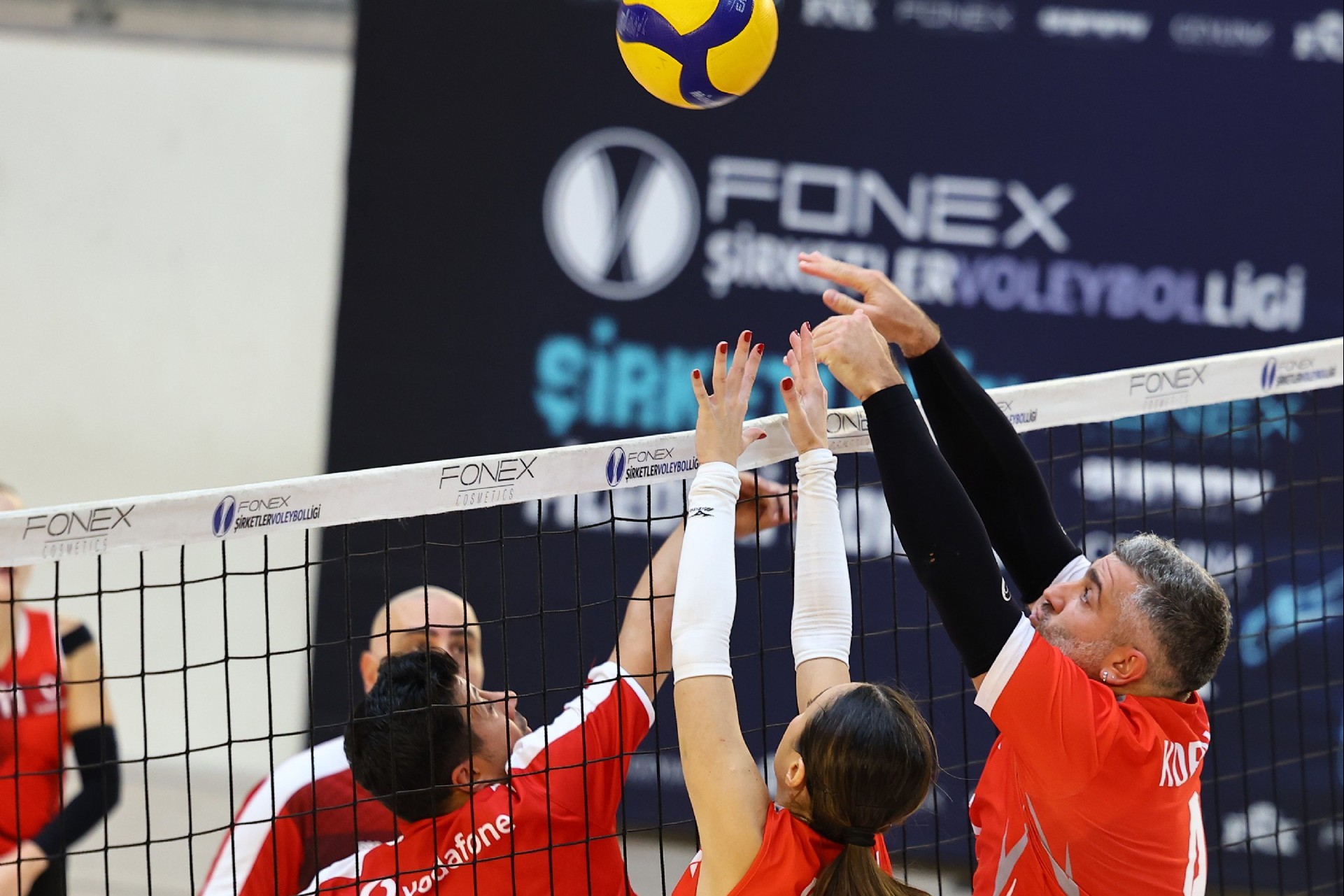 Yıldız Holding 3-0 Vodafone