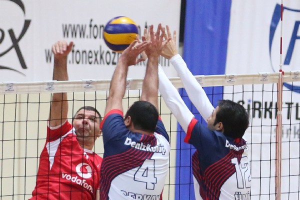 Vodafone 3-0 Denizbank