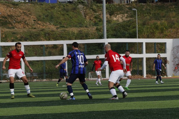 Garanti BBVA 5’te 5 ile Çeyrek Final’de