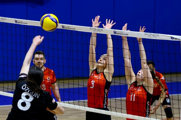 Vodafone 3-0 Shell