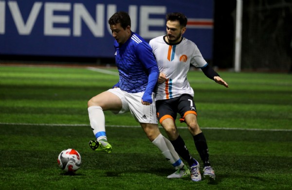 Sıemens 2-0 Ata Grubu