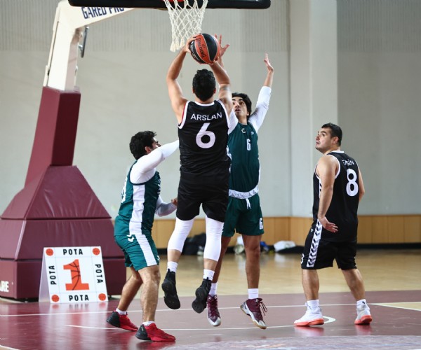 Zorda Olsa Boston Consulting Group