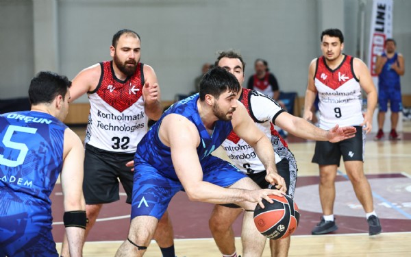 Kontrolmatik, Acıbadem Maslak’ı 9-7 Mağlup Etti