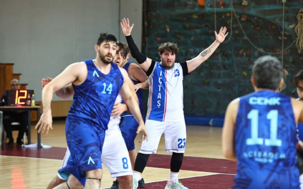 Acıbadem Maslak Son Anlarda Kazanmasını Bildi