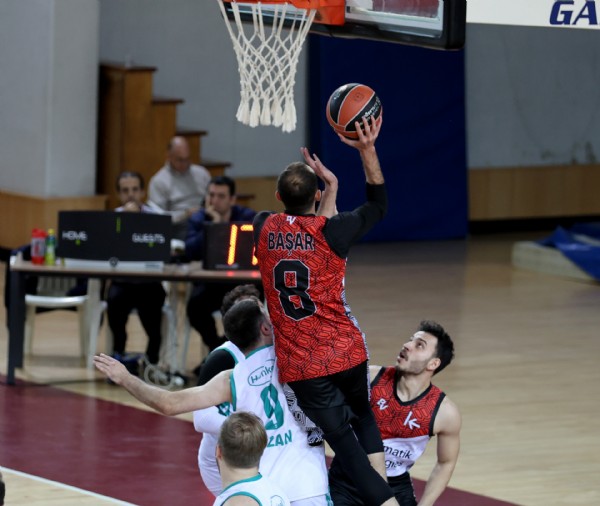 Henkel, Heyecan Dolu Maçın Ardından Yarı Finalde