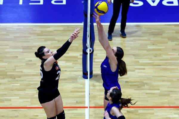 5 Set Sonunda Kazanan "Türk Hava Yolları"