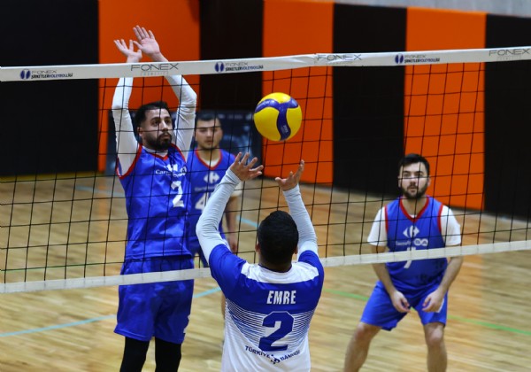 Türkiye İş Bankası 3-0 CarrefourSA