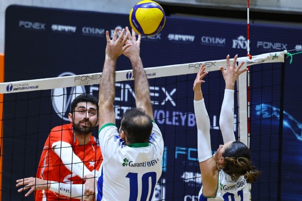 Garanti BBVA 0-3 Yıldız Holding