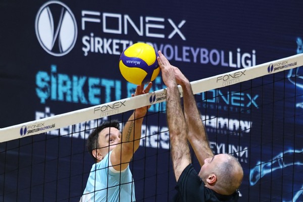Akbank 3-2 Denizbank