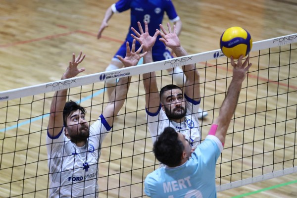 Ford Otosan 3-1’le Geçti
