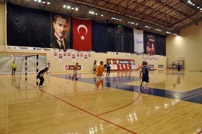 Futsal’ın Yıldızları Yine Fatih Spor Kompleksinde Buluşuyor.