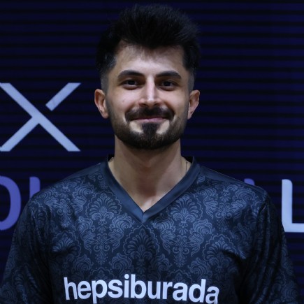 Burakhan<br />Karaca