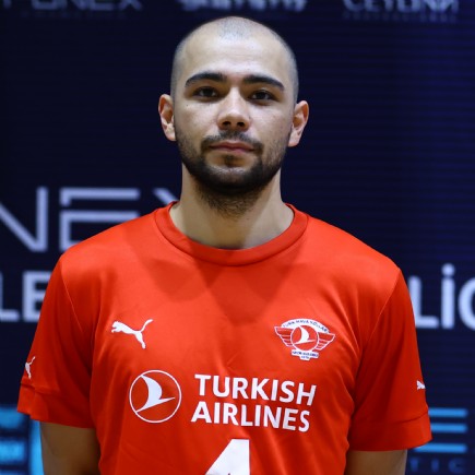 Oğuzhan<br />Altıntaş