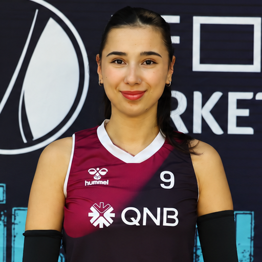 Esma Nur<br />Atalay