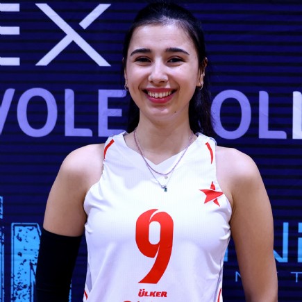 Esma Nur<br />Atalay