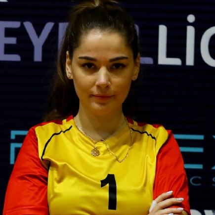 Yaprak Aşkın<br />Derin