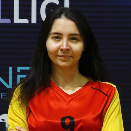 Ege Yeliz<br />Çağdaş