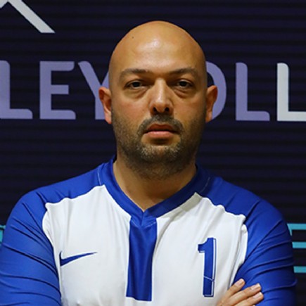 Melih<br />Akdeniz