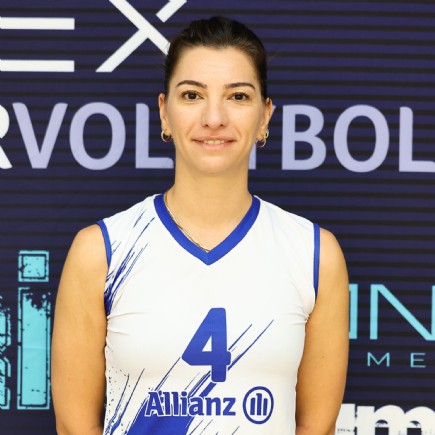 Nursena Erdem<br />Kuru