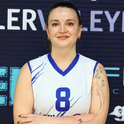 Zübeyde Özge<br />Humar