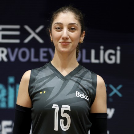 Hilal<br />Yüce Salman