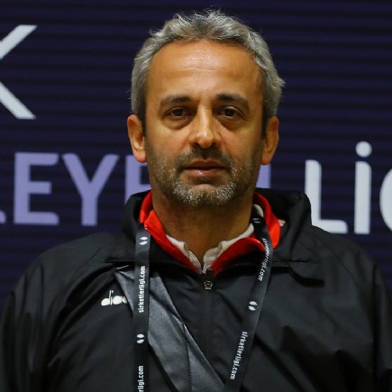 Ali<br />Uzun